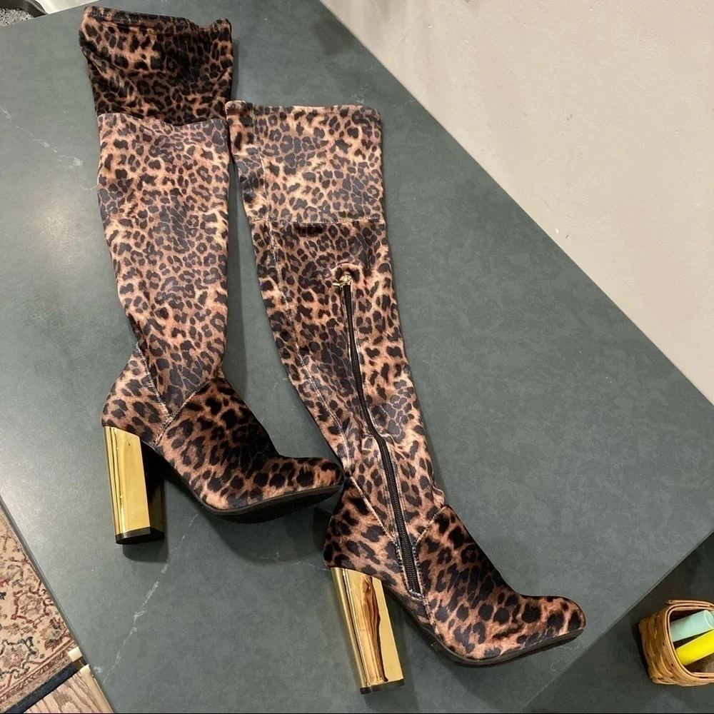 Bamboo sz 5.5 leopard print velvet OTK thigh high boots gold heel